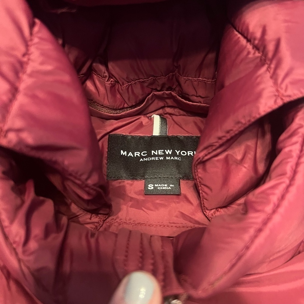 MARC NEW YORK Burgundy Puffer Coat M Medium Lightweight Hooded Full Zip Size S - Picture 3 of 6